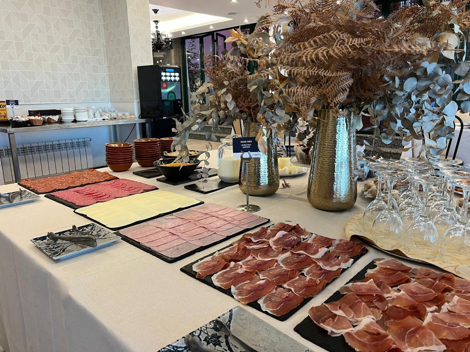 Hotel Restaurante Boabdil Otura Kültér fotó